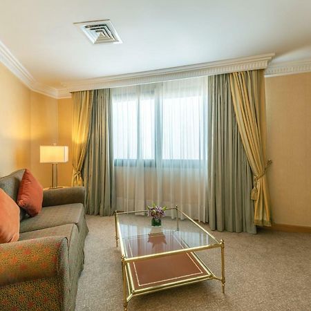 Jw Marriott Hotel Kuwait Kuwait City Esterno foto