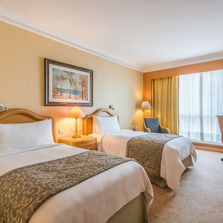 Jw Marriott Hotel Kuwait Kuwait City Esterno foto
