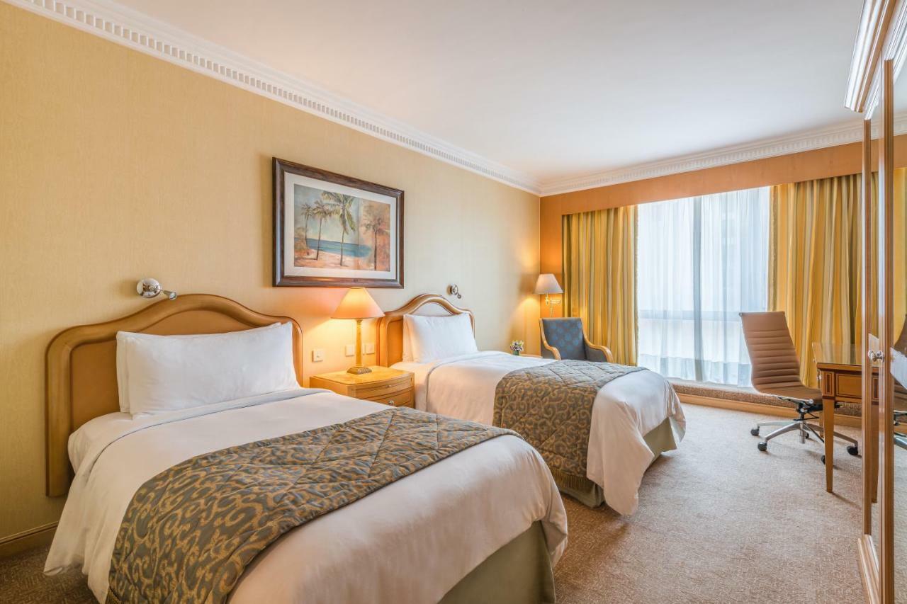 Jw Marriott Hotel Kuwait Kuwait City Esterno foto
