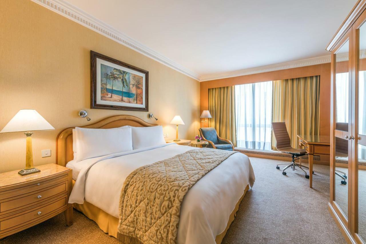 Jw Marriott Hotel Kuwait Kuwait City Esterno foto