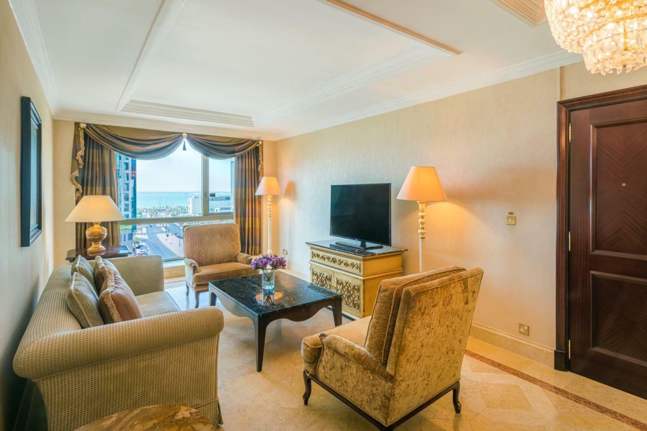 Jw Marriott Hotel Kuwait Kuwait City Esterno foto